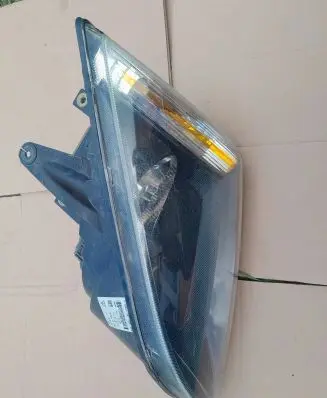 Ford Focus Headlight/headlamp 4M5113W030JE