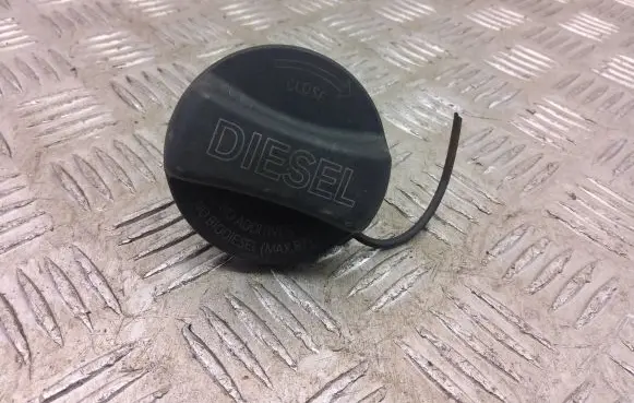 BMW 1 E82 E88 Fuel tank filler cap 7222392