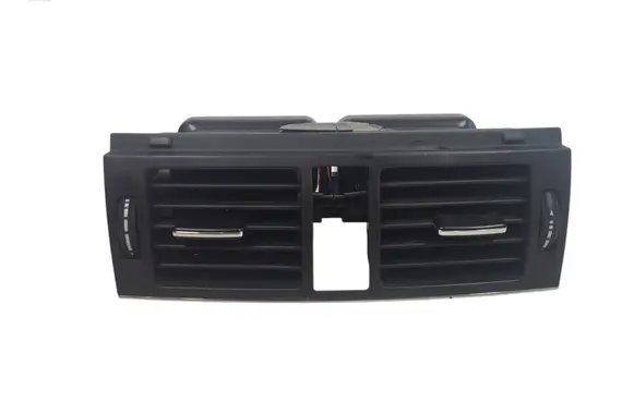 Mercedes-Benz C W204 Dash center air vent grill 5931002