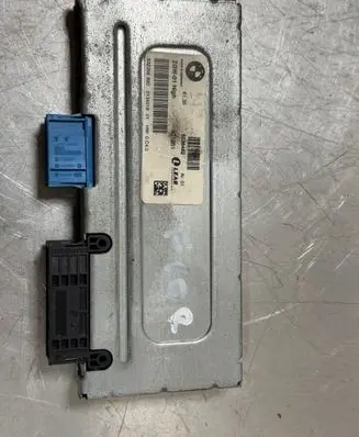 BMW 5 F10 F11 Gateway control module 9236462