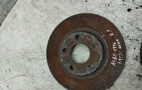 Audi A4 S4 B5 8D Front brake disc