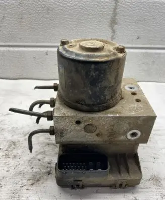 Hyundai Santa Fe ABS Pump 5890025150