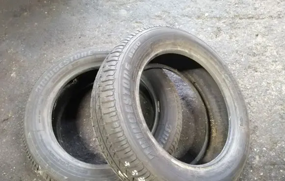 Nissan Almera Tino R15 summer tire 