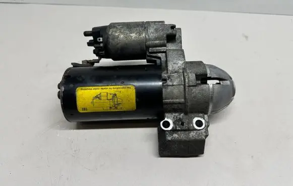 BMW 5 F10 F11 Starter motor 7801203 000115069