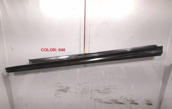Mercedes-Benz C W205 Sill 2056981354 2056903840