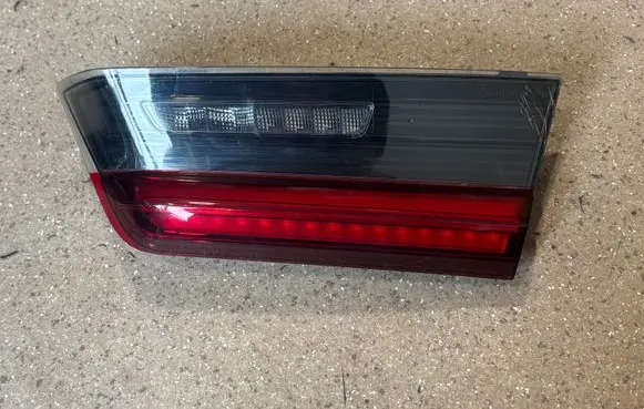 BMW 3 G20 G21 Tailgate rear/tail lights 7495090