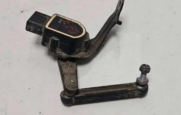 BMW X5 E70 Headlight/headlamp level sensor 6785205 180110