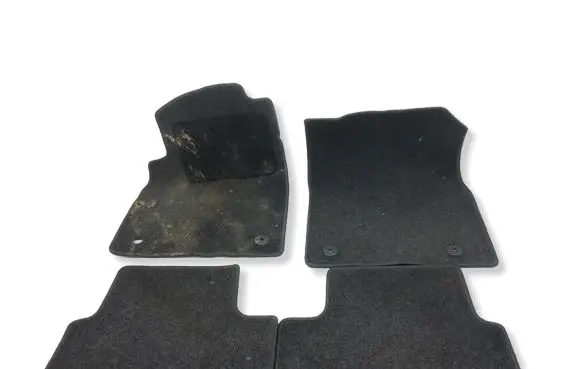 Opel Astra J Car floor mat set 