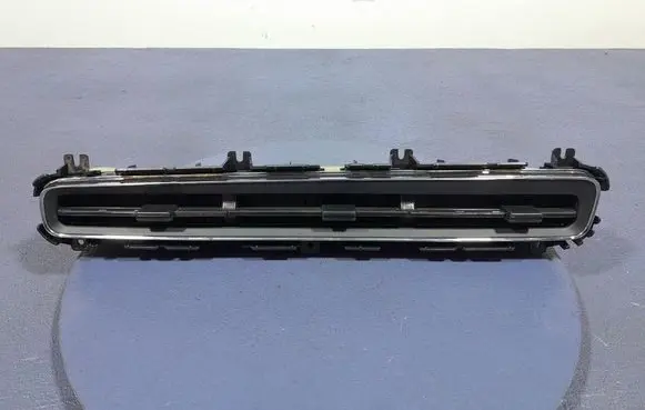 Honda HR-V Dashboard side air vent grill/cover trim 77630T7JH010
