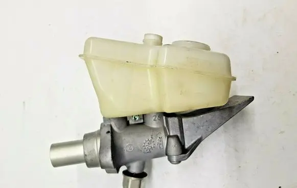 Mercedes-Benz ML W164 Master brake cylinder A1644300202 nr3572