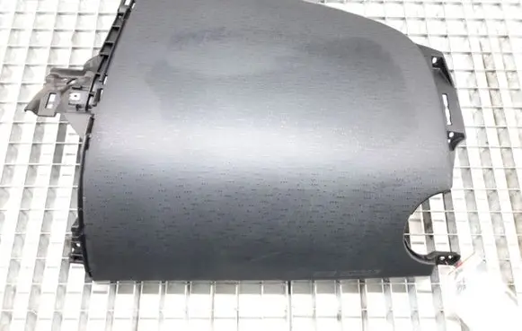 Mitsubishi Colt Passenger airbag P7030A233