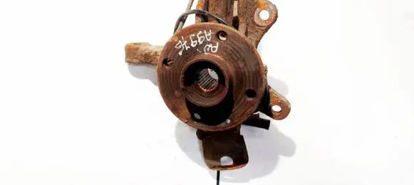 Toyota Aygo AB10 Front wheel hub