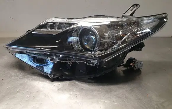 Toyota Auris E180 Headlight/headlamp 8115002E21 89907727