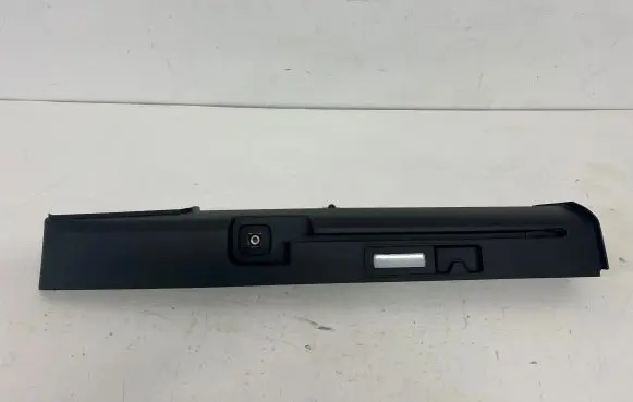 Mercedes-Benz G W463 2nd Gen Centre console side trim rear A4636902201 A2059062001 A2139063600