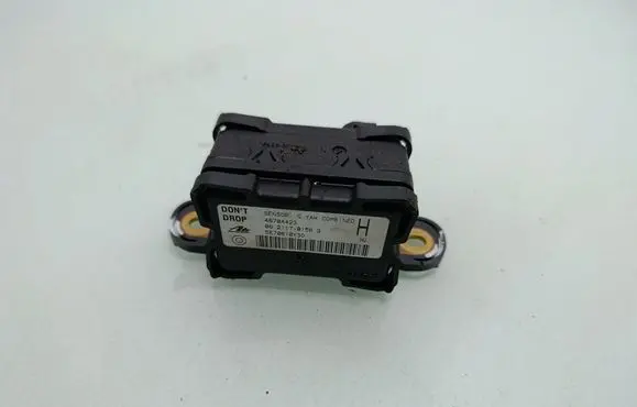 Mitsubishi Outlander ESP acceleration yaw rate sensor 4670A423