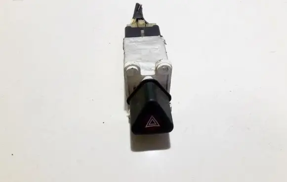 Subaru Legacy Hazard light switch