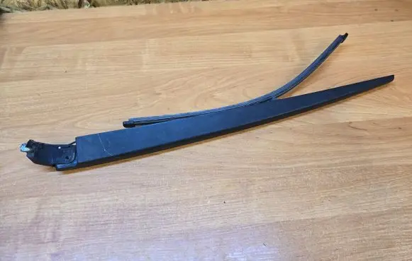 Volvo XC90 Rear wiper blade 