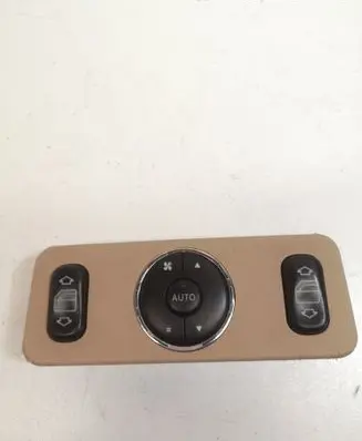 Mercedes-Benz ML W163 Electric window control switch A1638200326