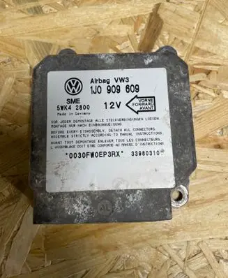 Airbag control unit/module