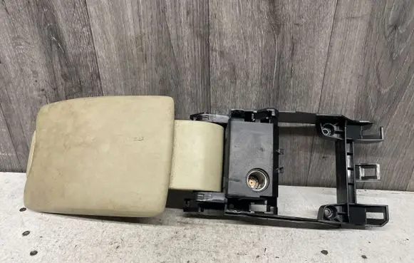 Volvo XC60 Armrest 30755587 30791831