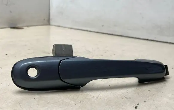 Suzuki Liana Front door exterior handle