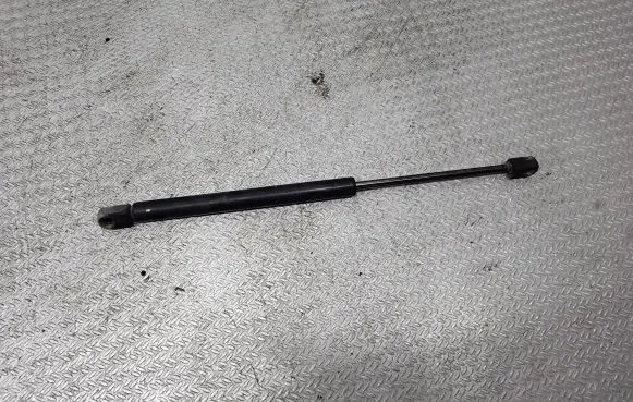 Audi A8 S8 D2 4D Tailgate/trunk strut/damper