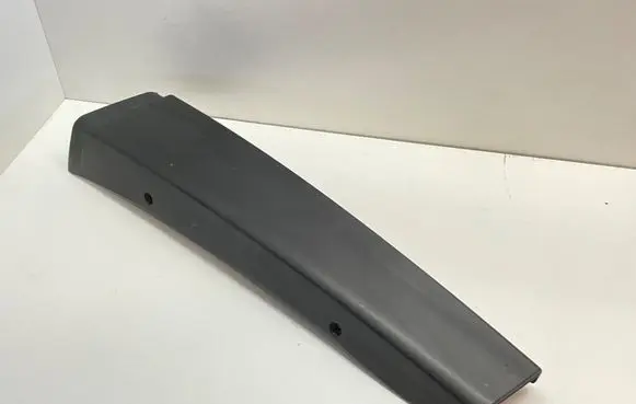 Seat Altea XL Front door glass trim molding 5P0853290B