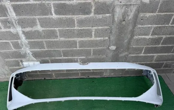 Volkswagen PASSAT B9 Front bumper 