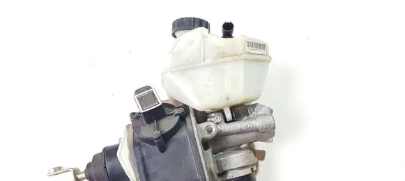Mercedes-Benz E W211 Master brake cylinder A0004300312 A2114300302