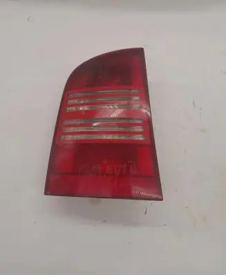 Skoda Octavia Mk1 (1U) Tailgate rear/tail lights 9451257