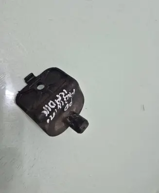 Chrysler Voyager Radiator mount bracket 