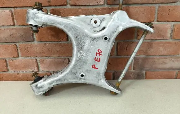 BMW X5 E70 Rear upper control arm/wishbone 6770954 6770952