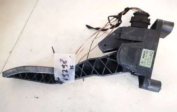 Opel Zafira A Accelerator throttle pedal 90581208aq 0281002298