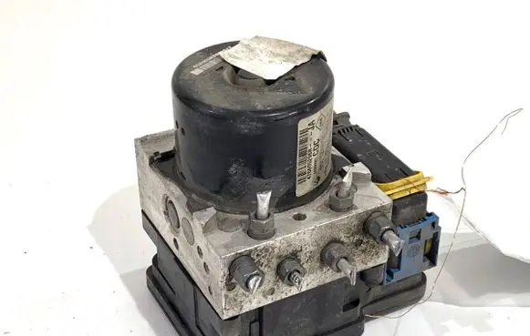 Renault Megane III ABS Pump 476605296R