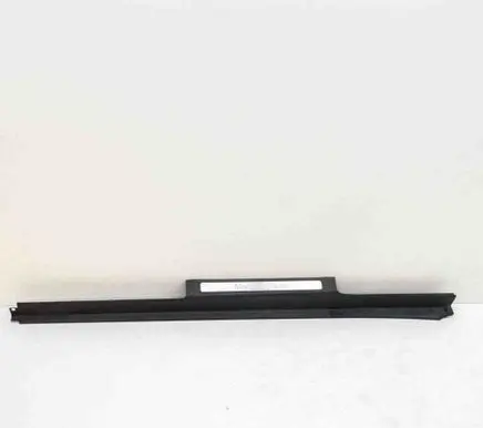 Mercedes-Benz R W251 Front sill trim cover A2516800035