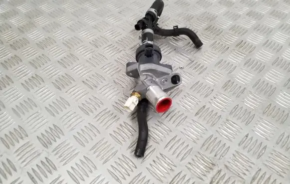 Toyota C-HR I Thermostat 