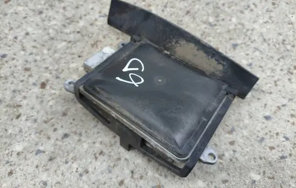 BMW 5 GT F07 Blind spot module 6869507 01066482 0000042D