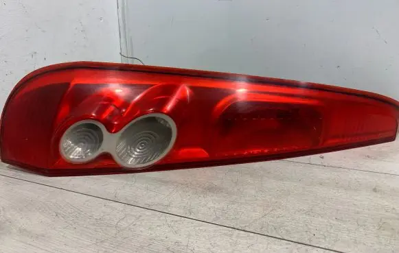 Ford Fiesta Rear/tail lights 656113405A