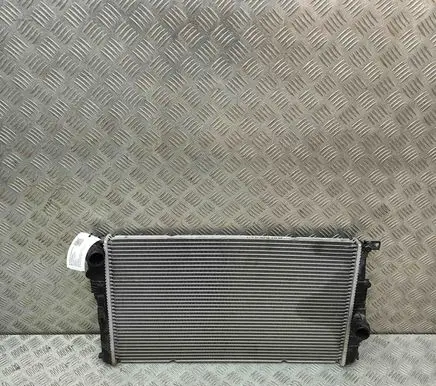 BMW i3 Coolant radiator 7600511