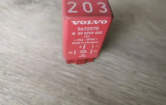 Volvo S70 V70 V70 XC Other relay 9472575 898959000