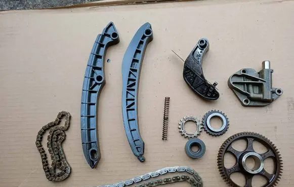 Seat Ibiza IV (6J,6P) Timing chain (engine) ROZRZAD