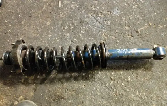 Mitsubishi Space Star Rear shock absorber with coil spring 