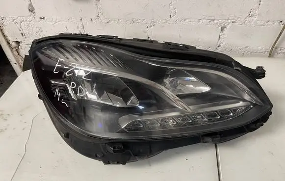 Headlight/headlamp