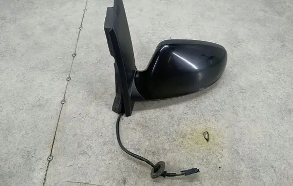 Opel Astra J Front door electric wing mirror 