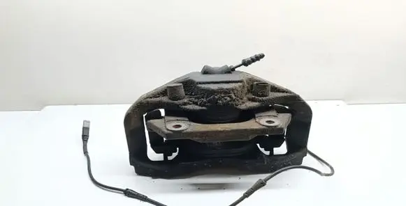 BMW 7 F01 F02 F03 F04 Front brake caliper
