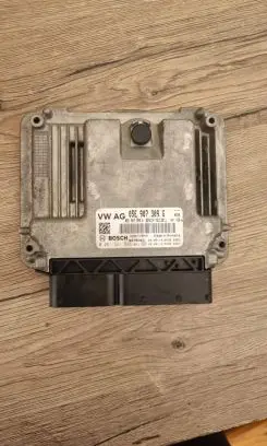 Volkswagen Golf VIII Engine control unit/module 05E907309G 0261S21820 0281S21820