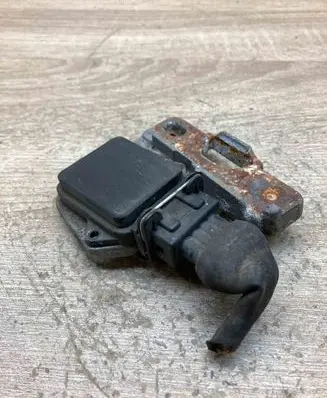 Opel Astra F Ignition amplifier control unit 5WK6222 WithPlug