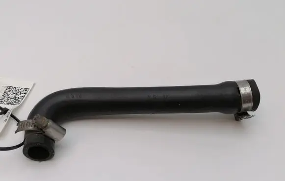 Mercedes-Benz 380 560SEC C126 Engine coolant pipe/hose 1268320394