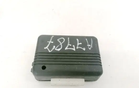 Volkswagen Touareg I Alarm control unit/module E2010R032452