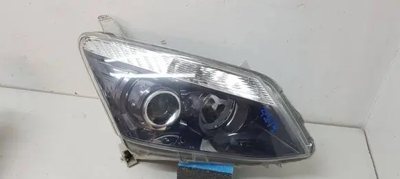 Isuzu D-Max Headlight/headlamp